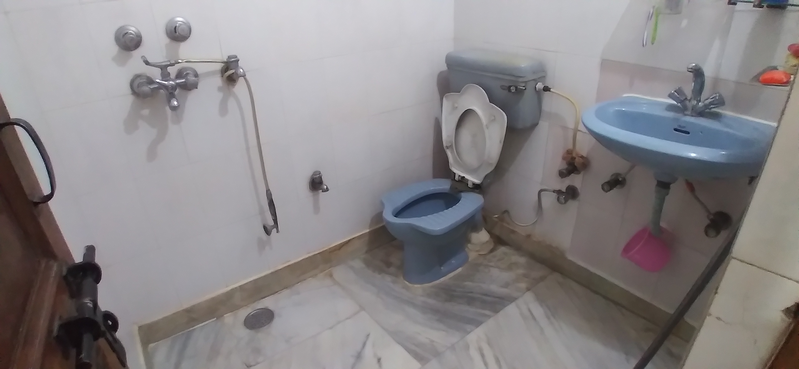 3 BHK Flat Sale in Shivalik Apartment IP Extension Patparganj Delhi East 110092
