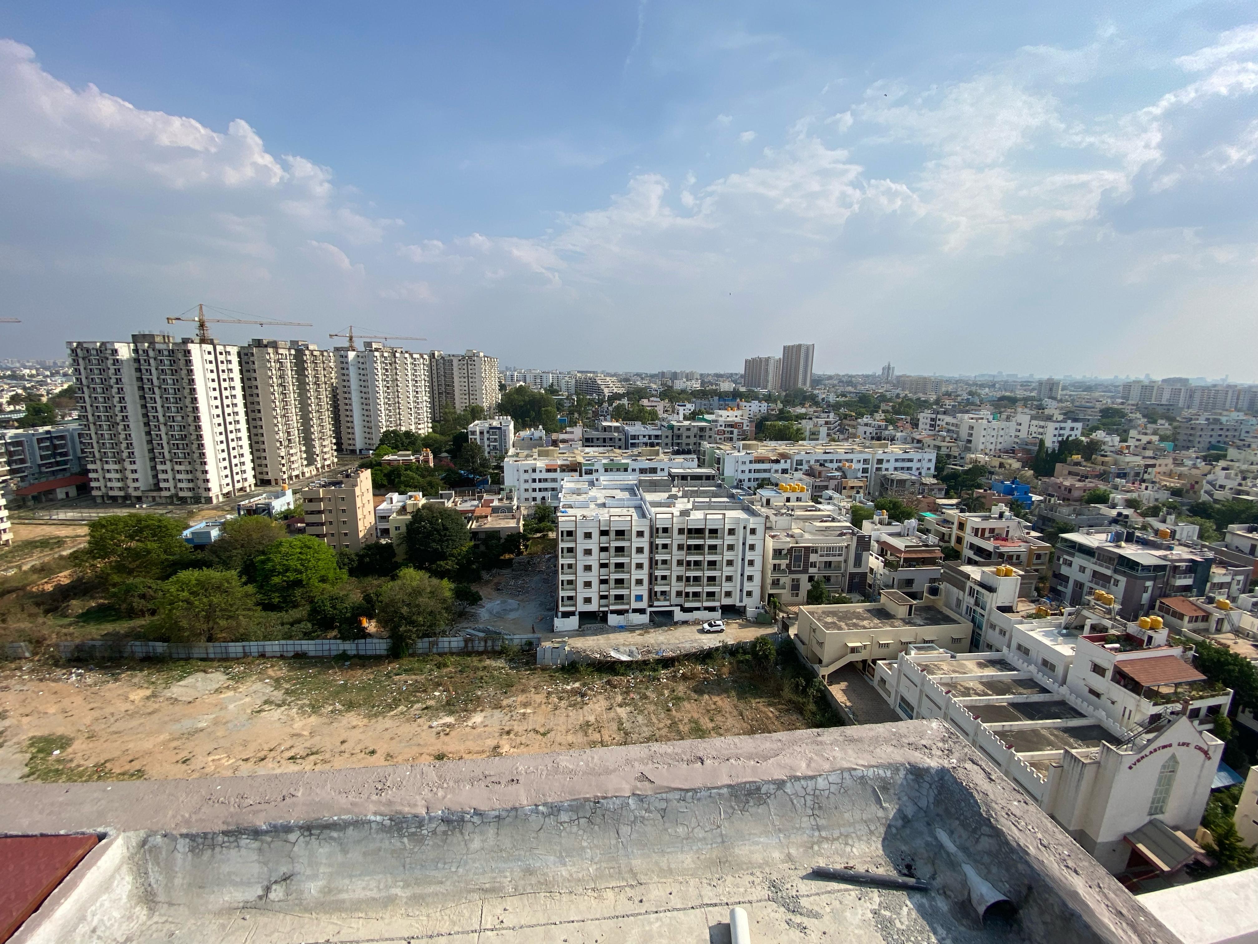 Spacious 2 & 3BHK Ready-to-Move Luxury Apartments for Sale | KPL Saurabha, Banjara Layout